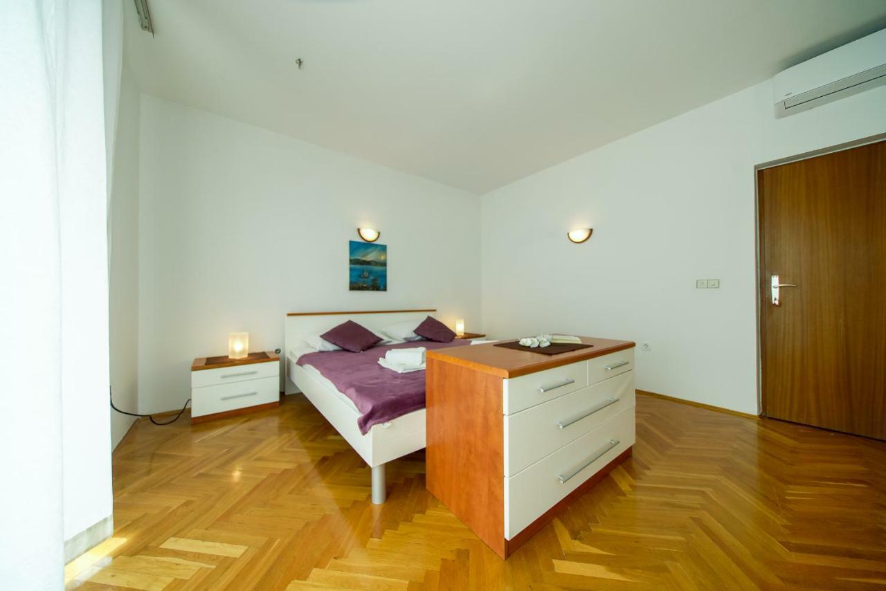 Apartments L&L Дуги-Рат Экстерьер фото