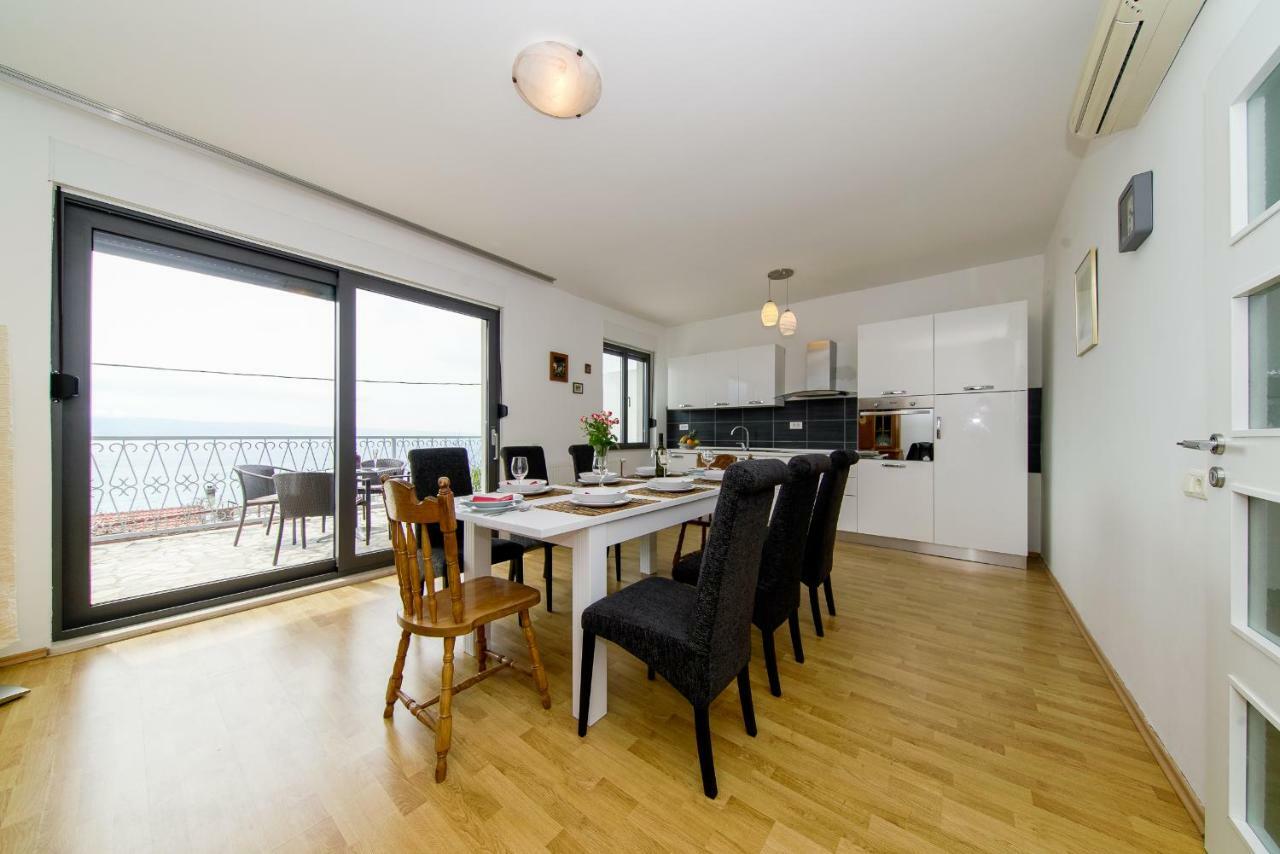 Apartments L&L Дуги-Рат Экстерьер фото